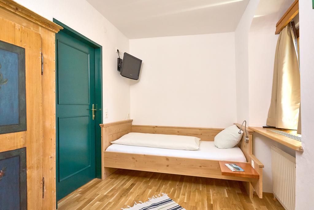 Gasthof Hotel Schiffsmeisterhaus Ardagger Markt Buitenkant foto